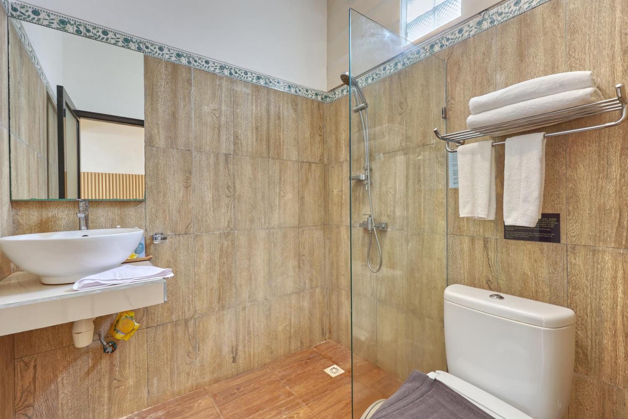 Jnj Guest House Toyapakeh 部屋 写真